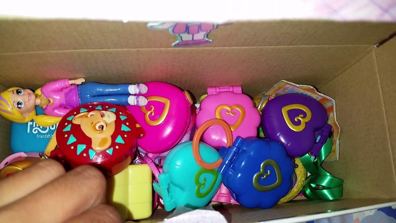 How I store my smaller Polly Pocket playsets