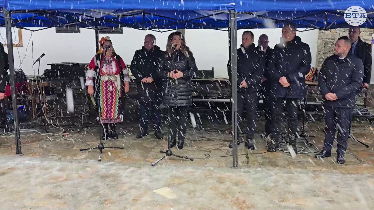 Стига толкова политически спектакли, дългът ни е хората да живеят по-добре, каза Илияна Йотова