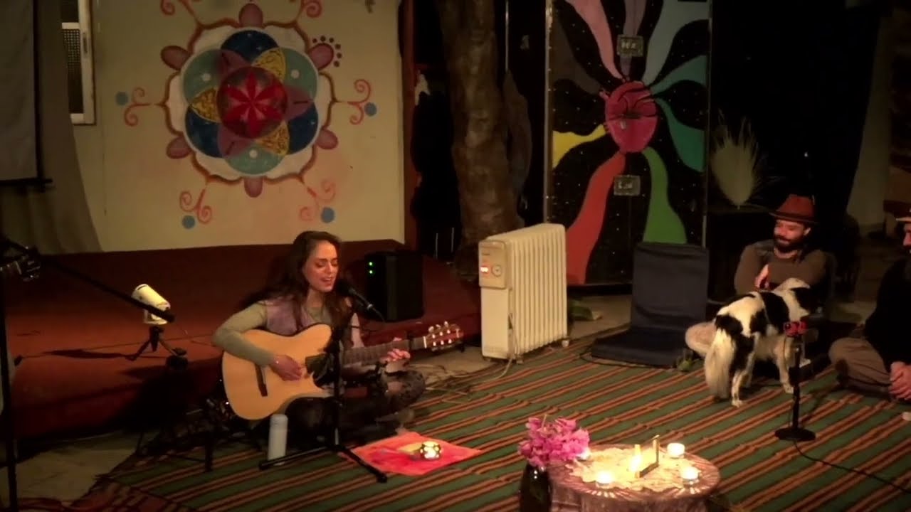 אלוהי נשמה - מעגל דבש