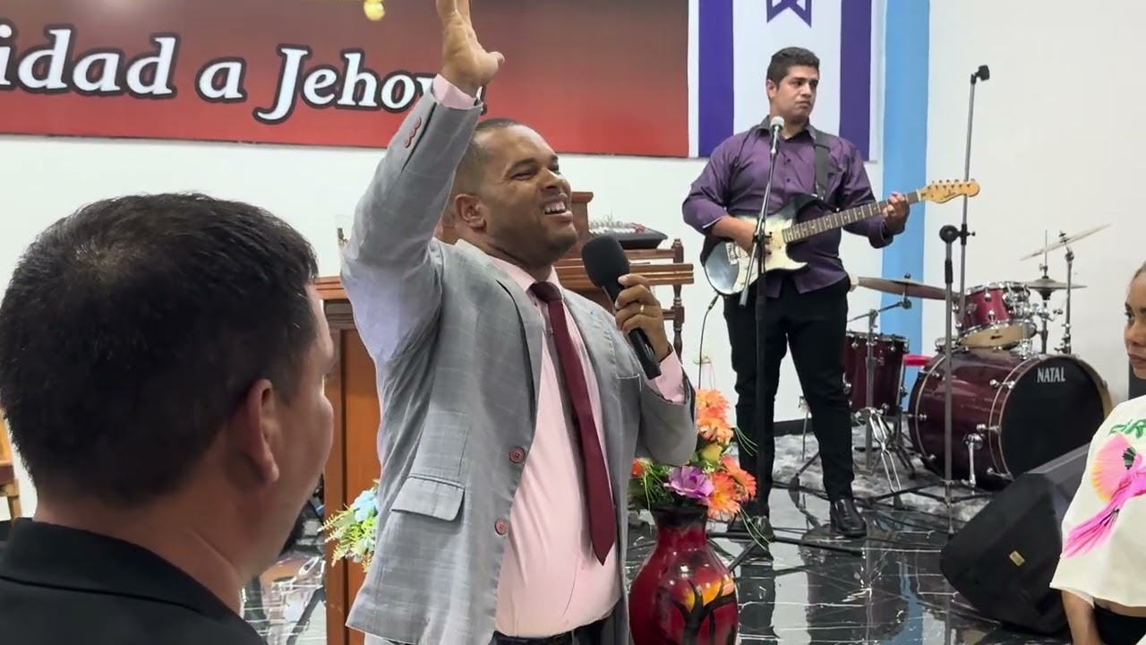 Pastor pregou a verdade almas aceitou Jesus 