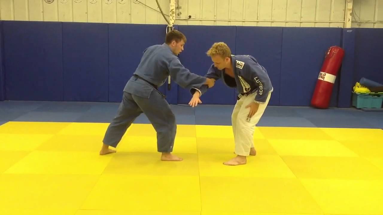 Single arm drag into kata guruma (firemans carry) - Judo for BJJ