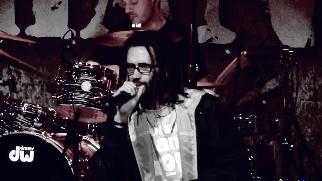 Clara - Dactah Chando [Video Oficial 2011 ~ Live]