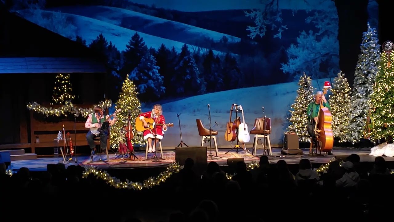 Rhonda Vincent & The Rage - The Little Drummer Boy