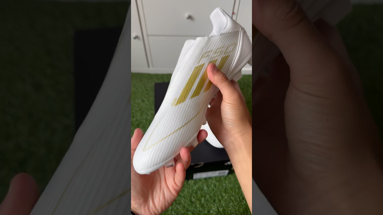 Adidas F50 League Laceless Football Boots!