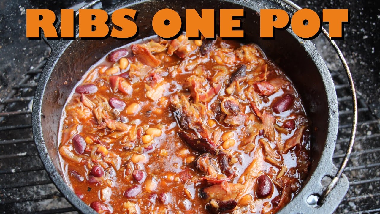 SPARERIBS, BOHNEN und BACON ONE POT - SO GEIL GEHT ES IM DUTCH OVEN - deutsches BBQ-Video - 0815BBQ