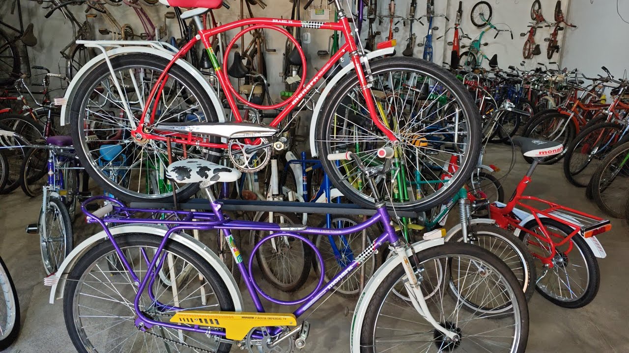 CONHEÇAM AS MAIS LINDAS BICICLETAS DOS ANOS 70, CADA UMA MAIS LINDAS QUE A OUTRA.