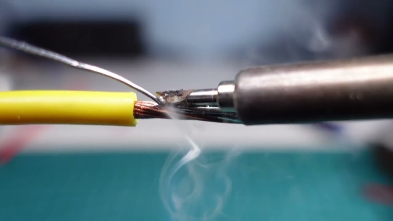 治愈系电线焊接：看焊锡如何完美渗透！⚡️#焊接 #手工DIY #电工技巧 #治愈系 #Soldering #lifehacks #电线焊接技巧 #焊锡教学 #DIY手工#电工入门 #助焊剂