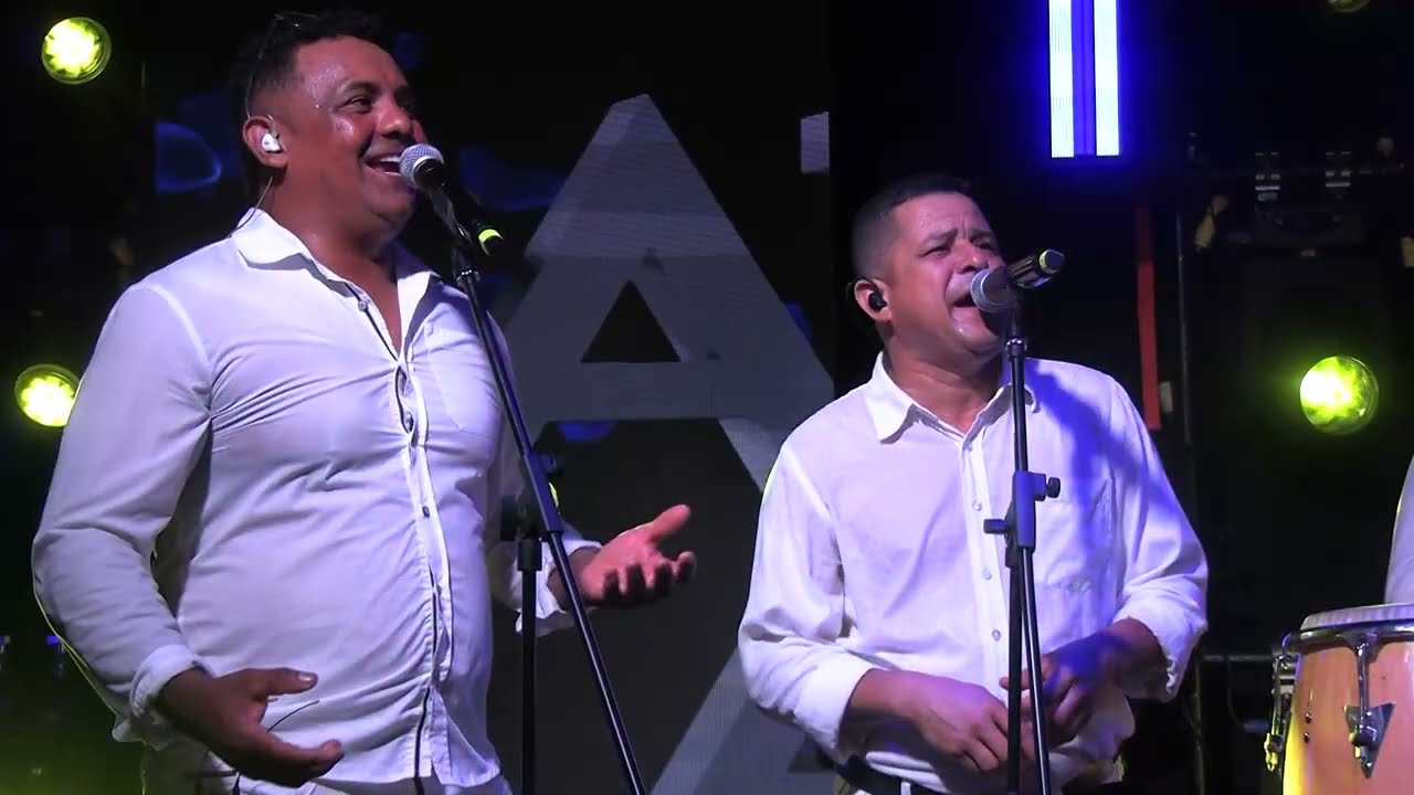 LA  CONQUISTA  -  En Vivo  - Fello Zabaleta  &  Coco zuleta -   En Una  super  fiesta  en Cartagena