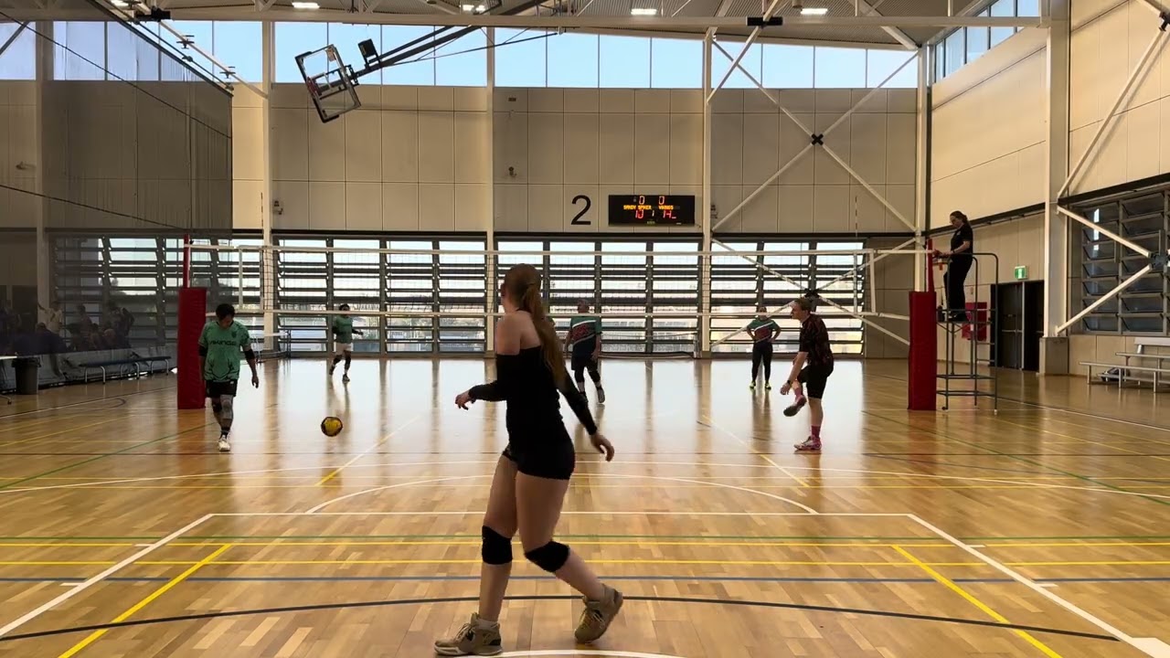 Vikings VS Sandy Spikers 