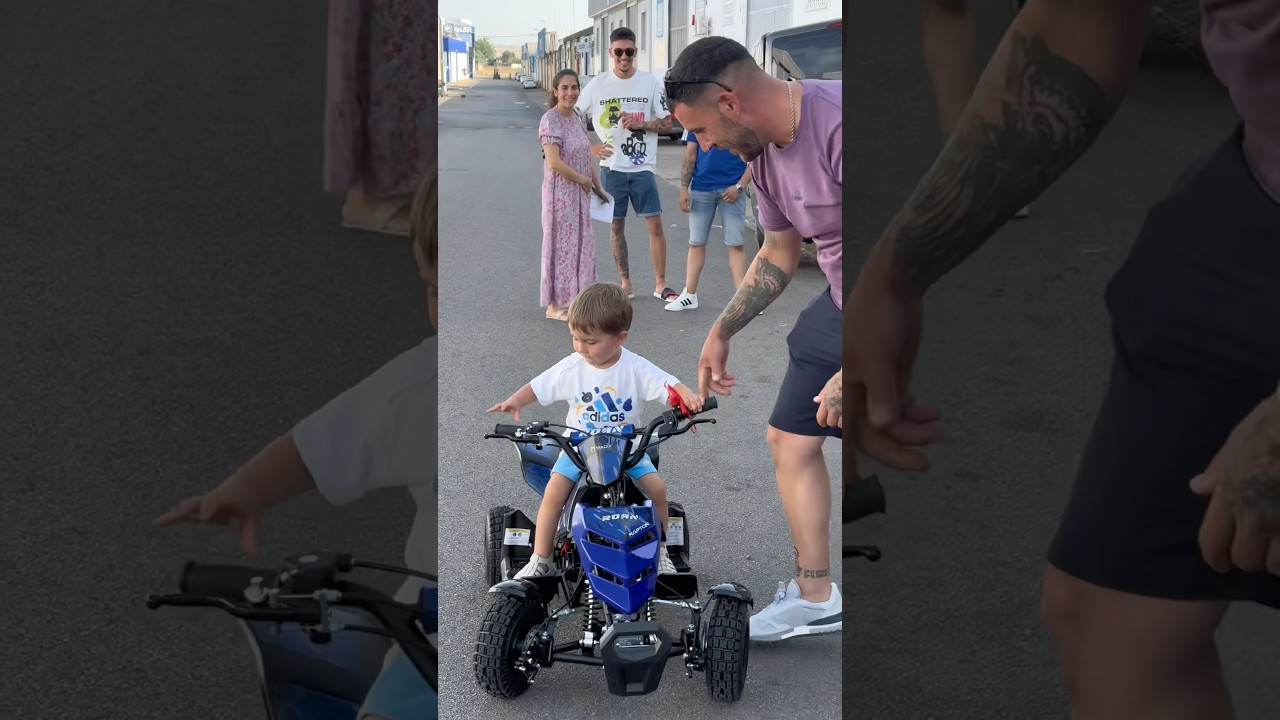 Huelva 🫡Entregamos miniquad para este peque&ntilde;o , mini quad gasolina para ni&ntilde;os , Roan raptor 49cc