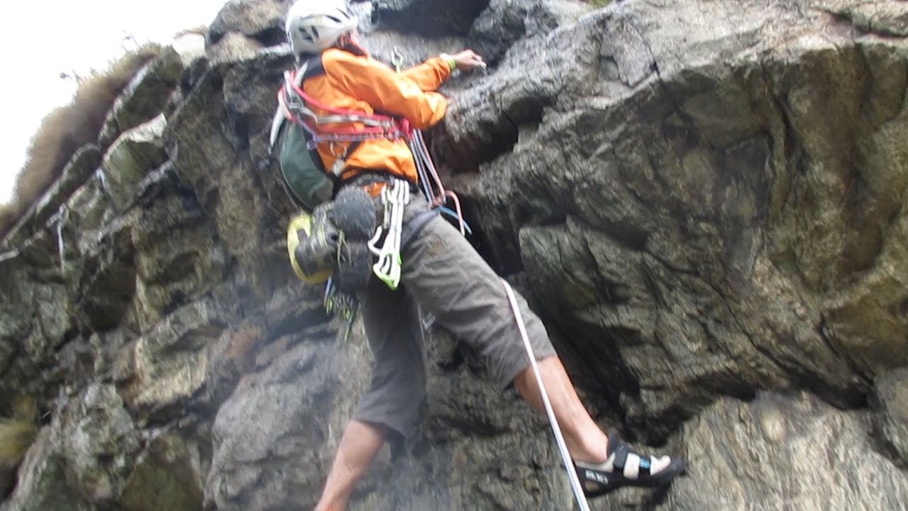Arrampicata. Via Mitico Vento - Paretone di Machaby