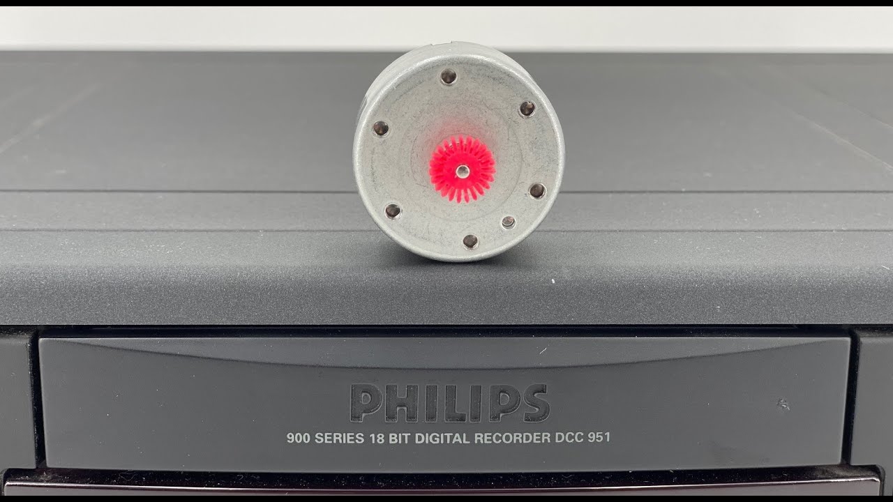A New Gear For The Philips DCC 951 And 730 DCC Recorders. The Rattling Noise Solved.