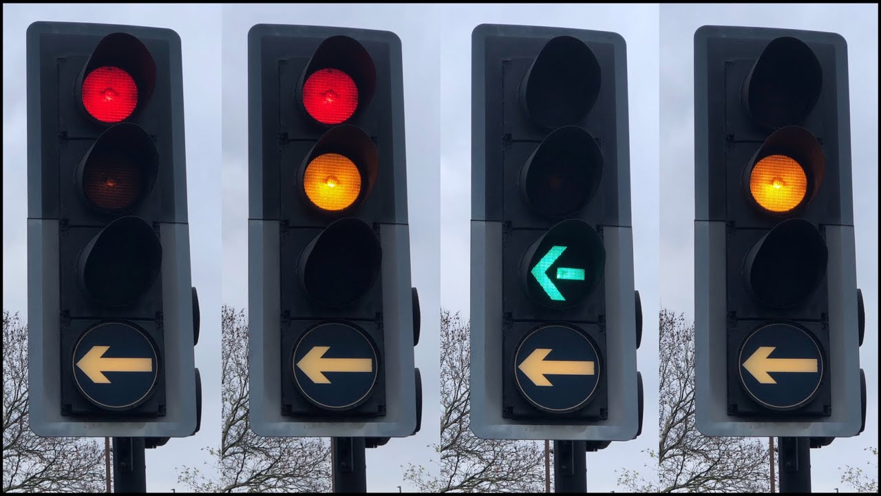 Greenwich: Blackwall Lane J/O Blackwall Tunnel South Approach A102 Offslip PEEK Elite Traffic Lights