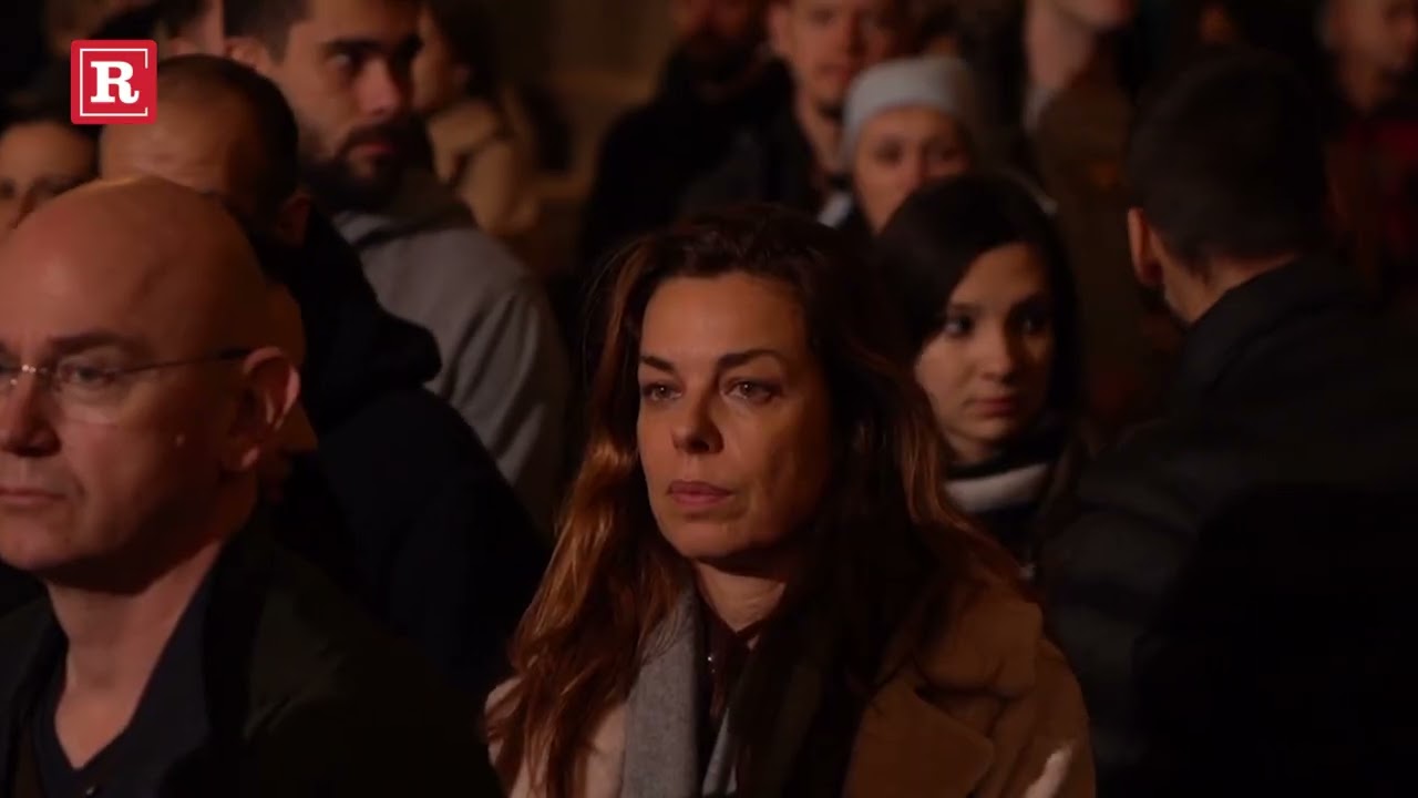Nikad lepša božićna liturgija uz poznate pevače i glumce u Hramu Svetog Save