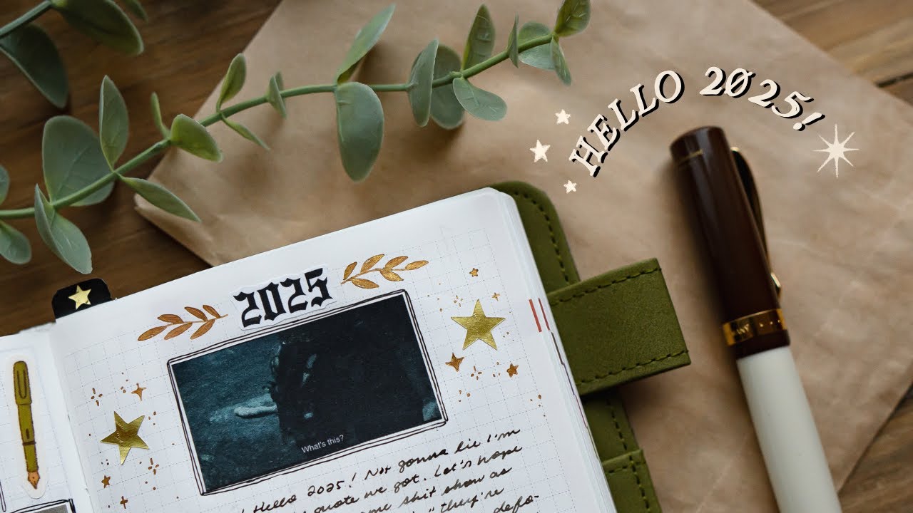 Привет, 2025 год ✸ Мой Hobonichi Techo A6 + недели на данный момент