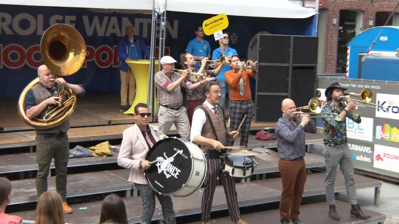 BOUNCE Brass Harderwijk Markt Dweilorkestendag  Groenlo 26 mei 2022