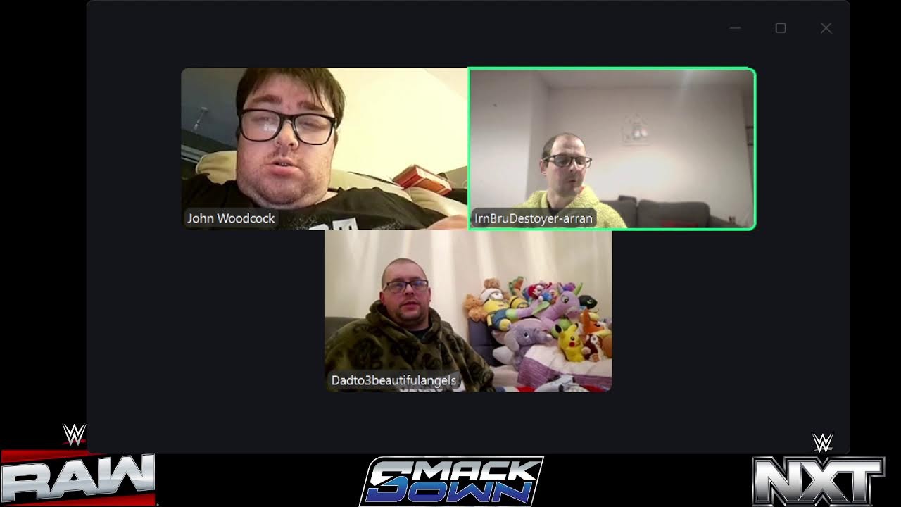 Live with arran John and Alex chatting  all things WWE