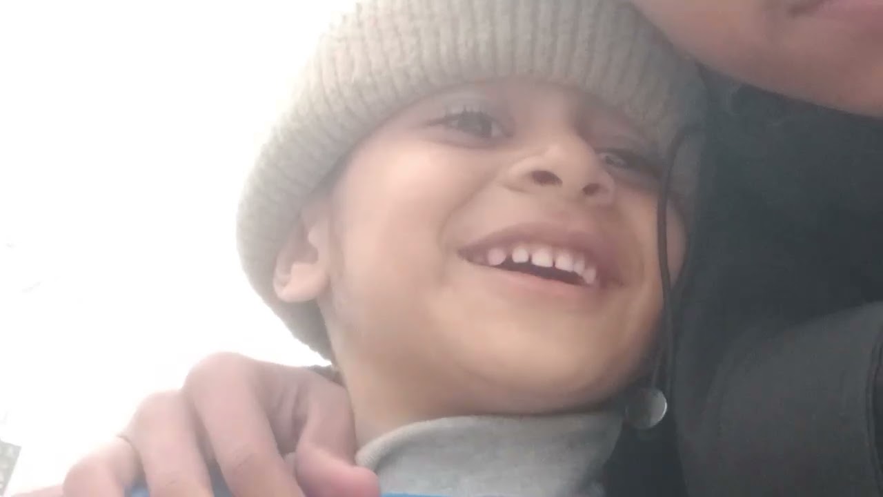 Chota bacha skating like a pro 😎😎
