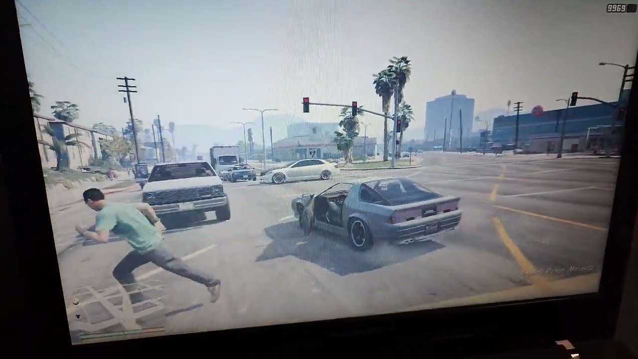 Lenovo, GTA5, Intel Pentium, Nvidia 820M.