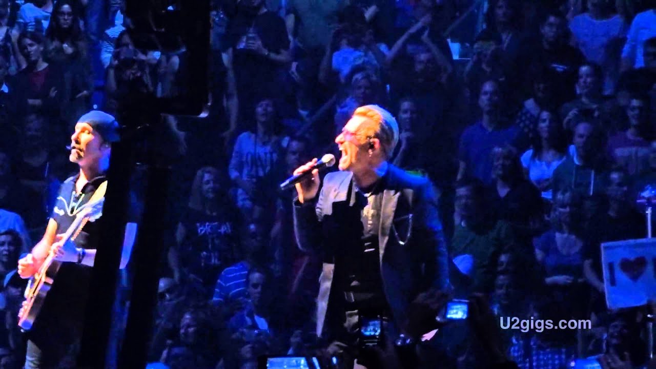 U2 Berlin Zoo Station (tour premiere!) 2015-09-24 - U2gigs.com