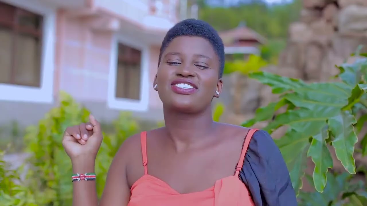 MADAMBOSS_-_ King Saul Official Video