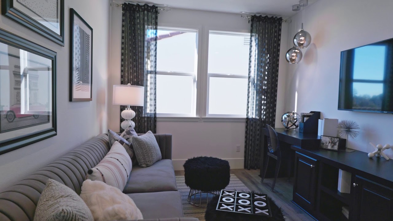Alley Row Collection, Residence 7 Model Home