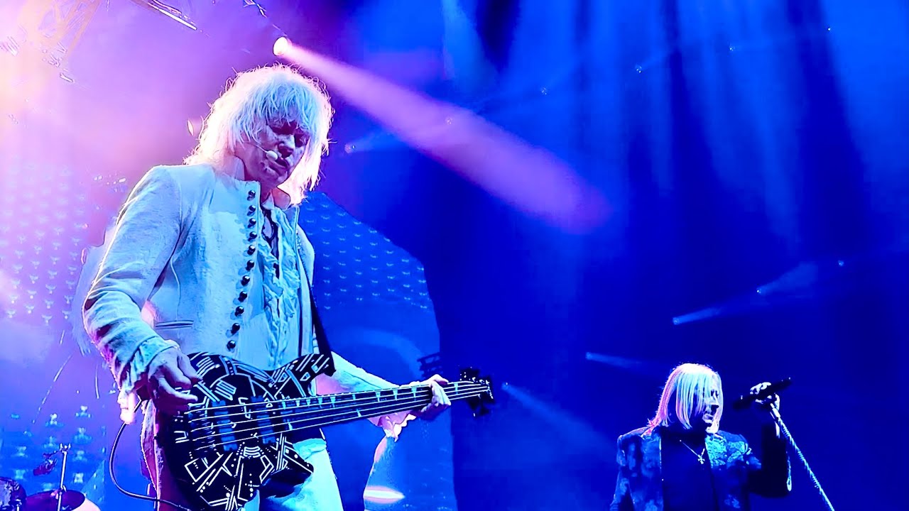 Def Leppard - Bringin’ On The Heartbreak - 02/17/2026 - Colosseum at Caesars Palace - Las Vegas, Nv