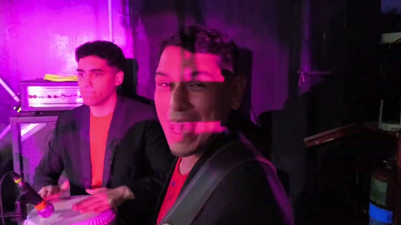 Nolberto y alkla en vivo latino 11