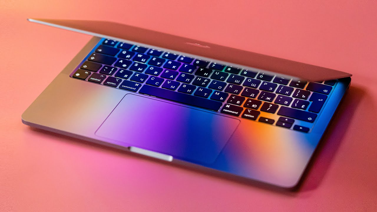 MacBook Pro на M1 за 230К &mdash; сравнение с Air. Есть ли смысл?