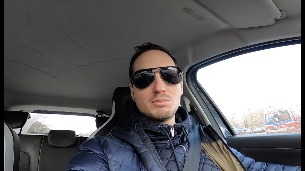 Jak naładować auto za darmo na P&R Stokłosy?