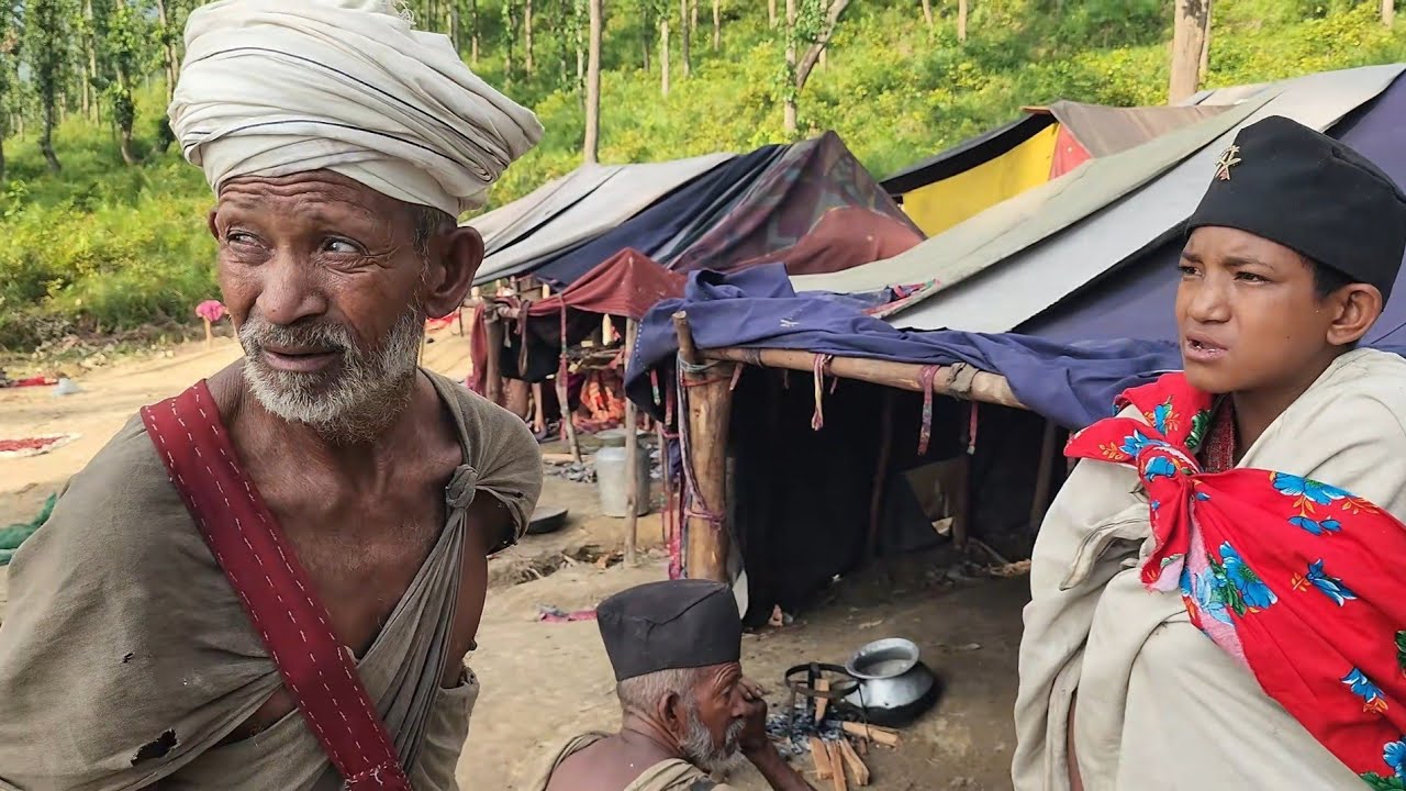 Nepal's Hidden Tribe A Day with the Raute People |The Last Nomads of Nepal | Raute Tribe Singing 