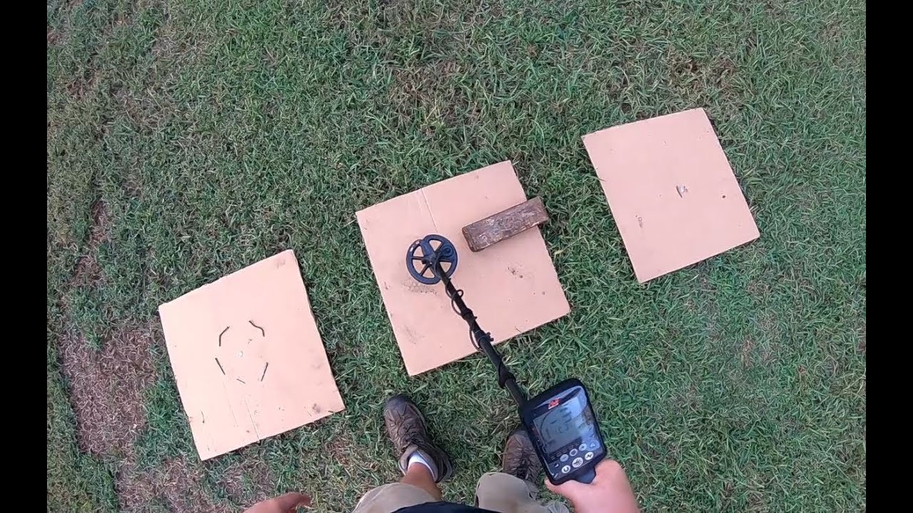 Minelab Equinox 800: Comparing the OEM 11