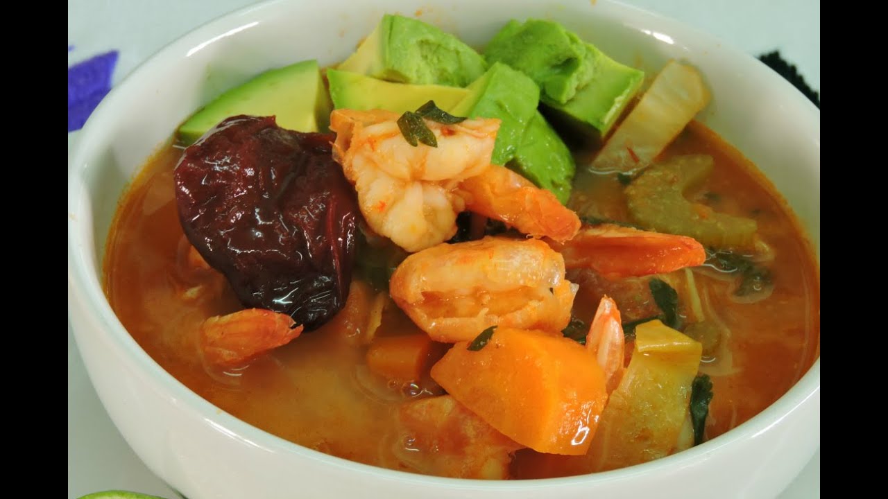 Sopa de camarón al chipotle.- RecetasdeLuzMa.