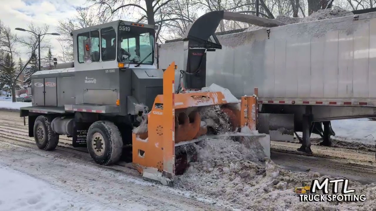 This Is How Montreal Clears Snow