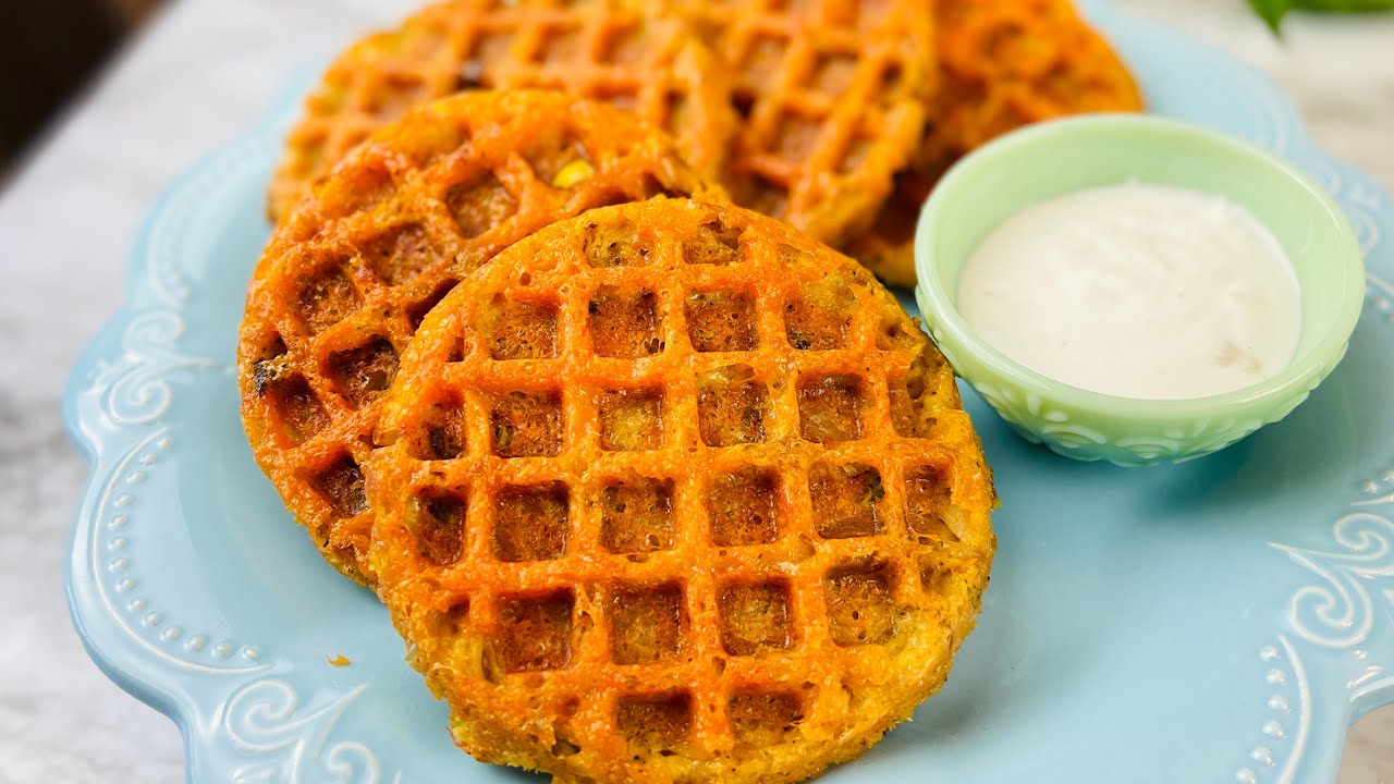 Buffalo Chicken Chaffle | KETO LOW CARB WAFFLES