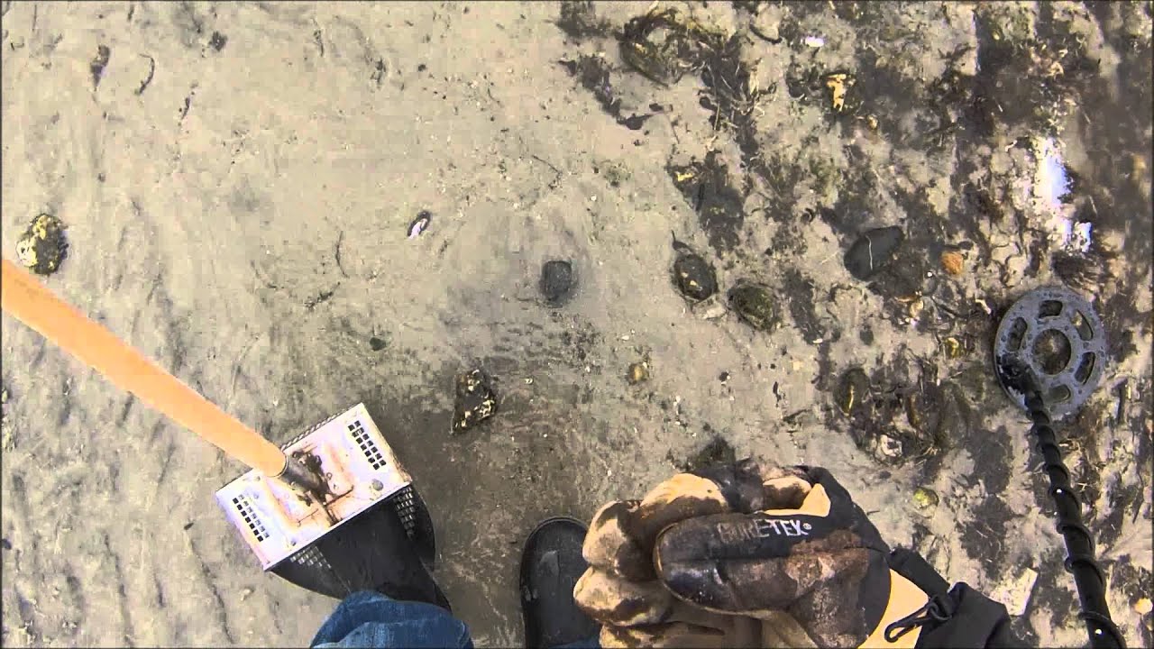 Improved PIRATE PRO Metal Detector in Salt Water