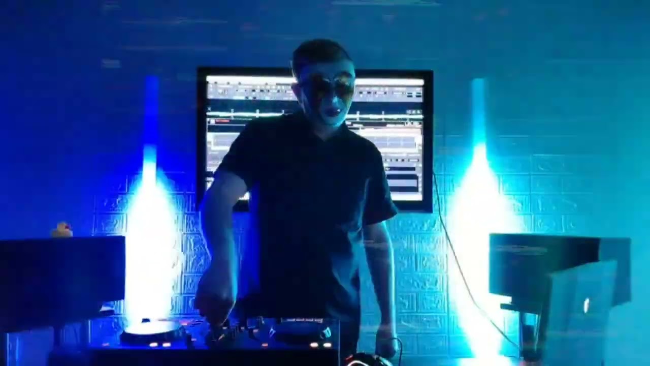 Sergeo Rays - Da Ba Dee (Video Mixed)