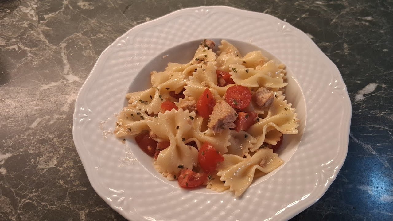 pasta fredda con tonno e pomodorini