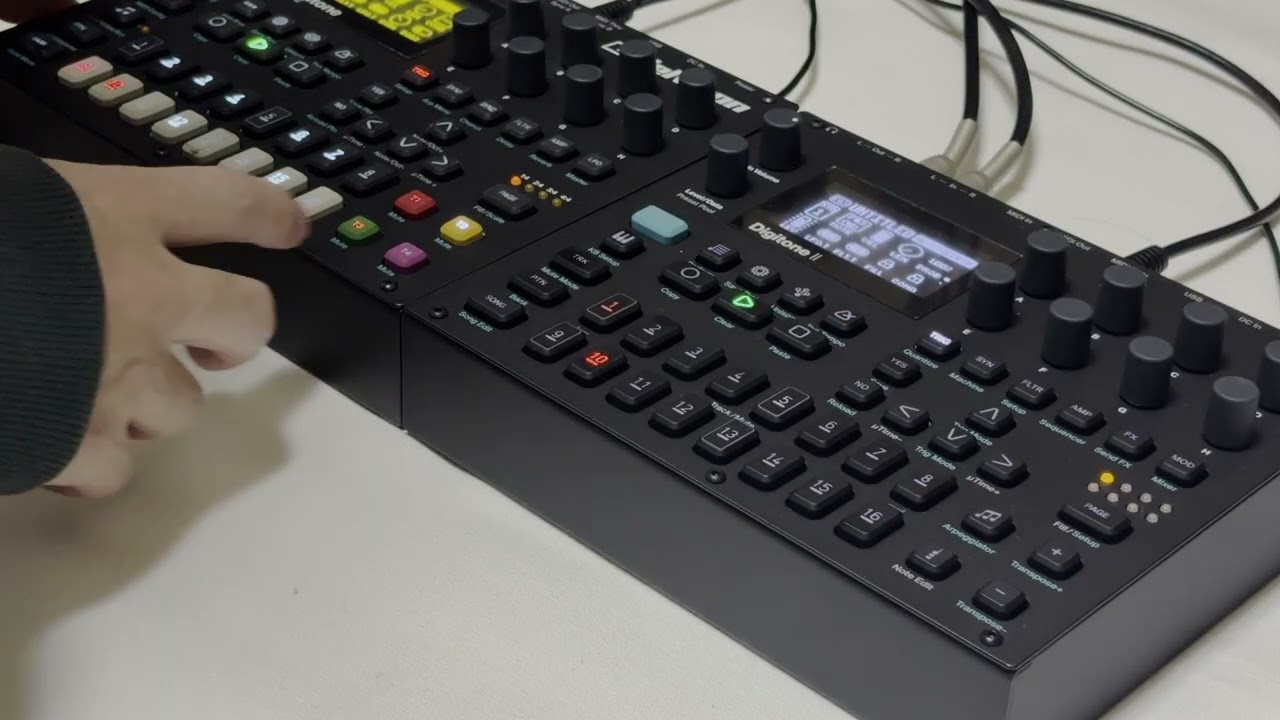 Digitone + Digitone Ⅱ / Desk Light Sessions / #34