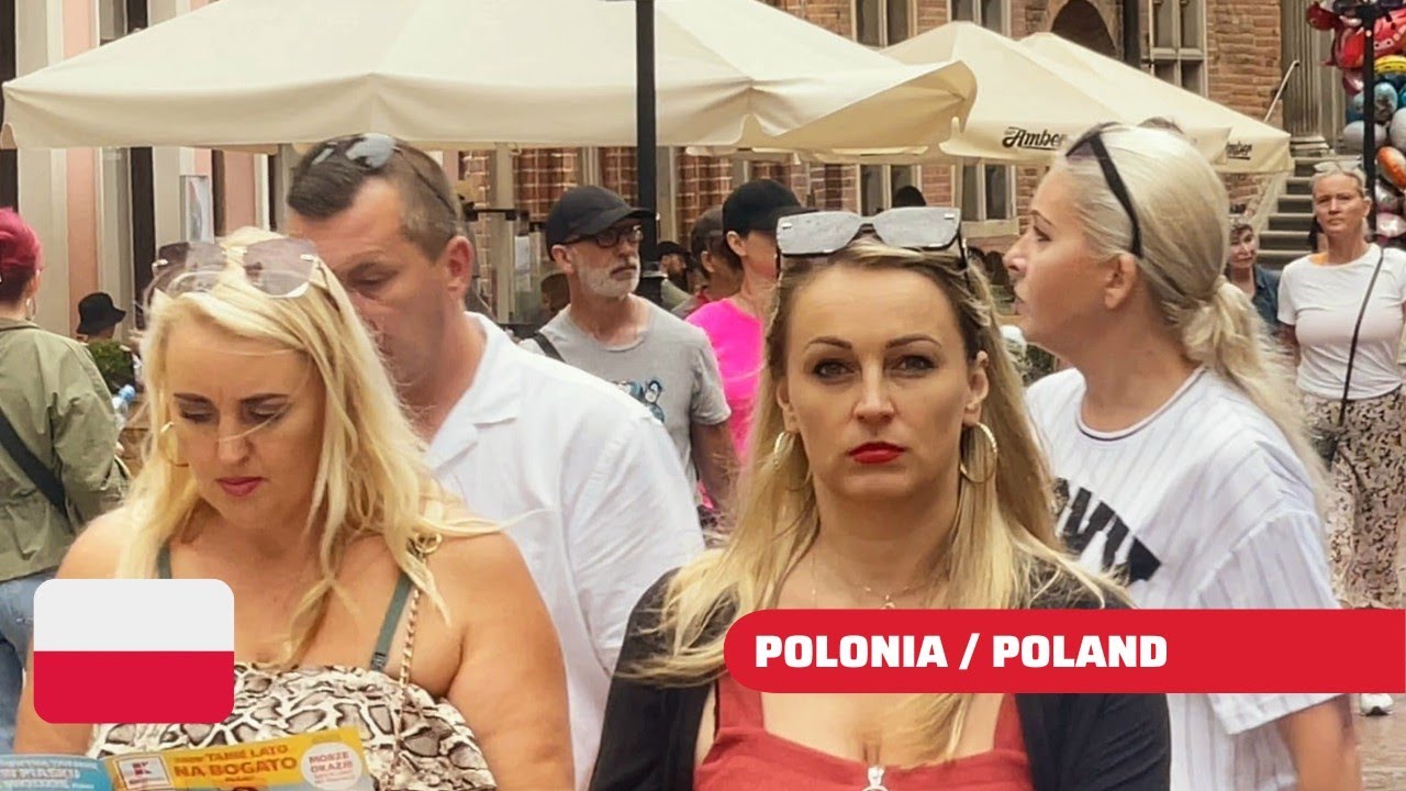 В ЭТОЙ СТРАНЕ НИКТО НЕ УЛЫБЕТСЯ, но это ПРАЗДНИК ДЛЯ ГЛАЗ