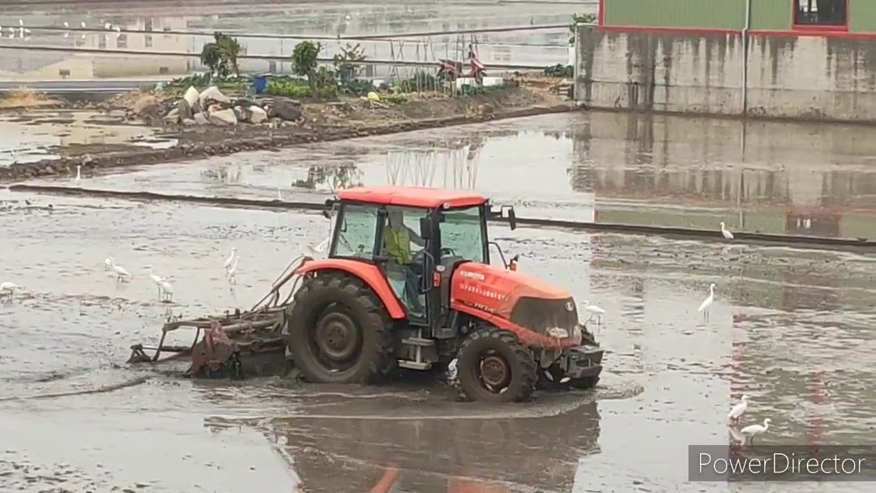 久保田110a+百利二米八迴轉犁