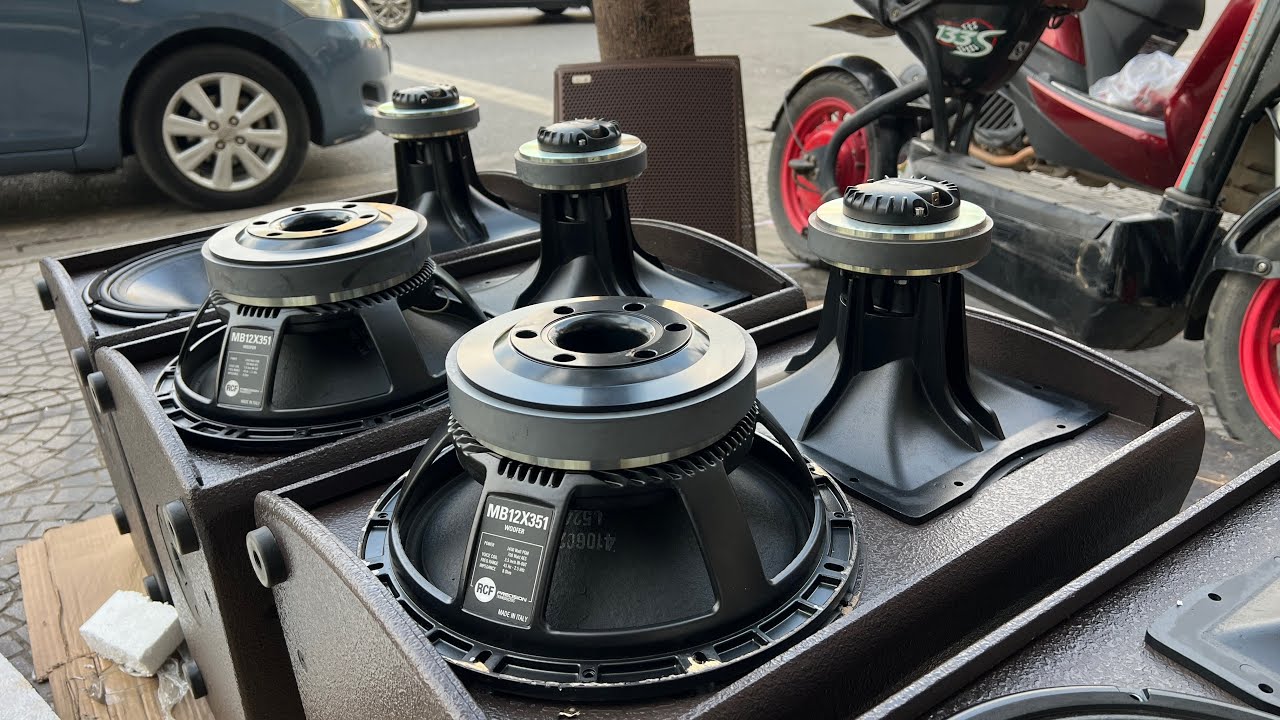 Nhỏ Nhưng Rất Mạnh, Loa Bãi RCF Bas 30 Nội Thất Và Chất Âm Quá Mượt. LH: 0969.019.268