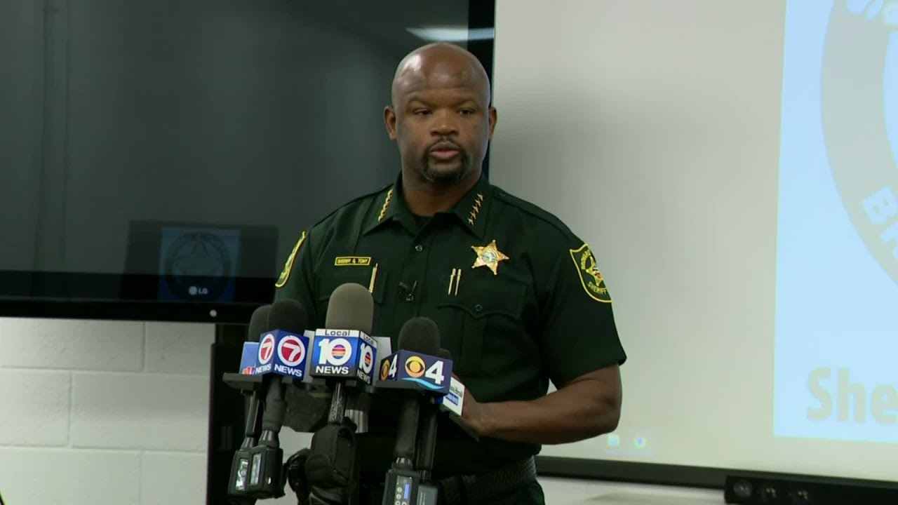 WEB EXTRA: Broward Sheriff Gregory Tony On Firing Deputy Who Punched Handcuffed Inmate