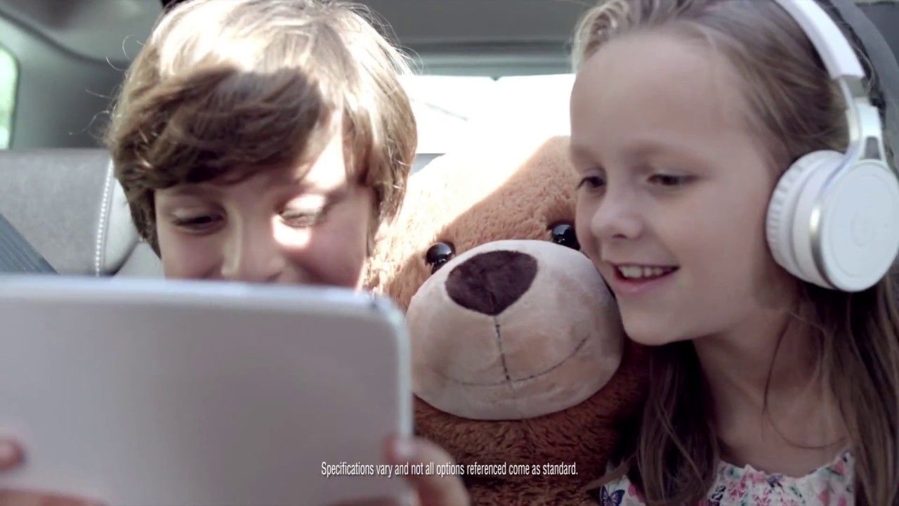 Vauxhall Zafira Tourer | Apple CarPlay