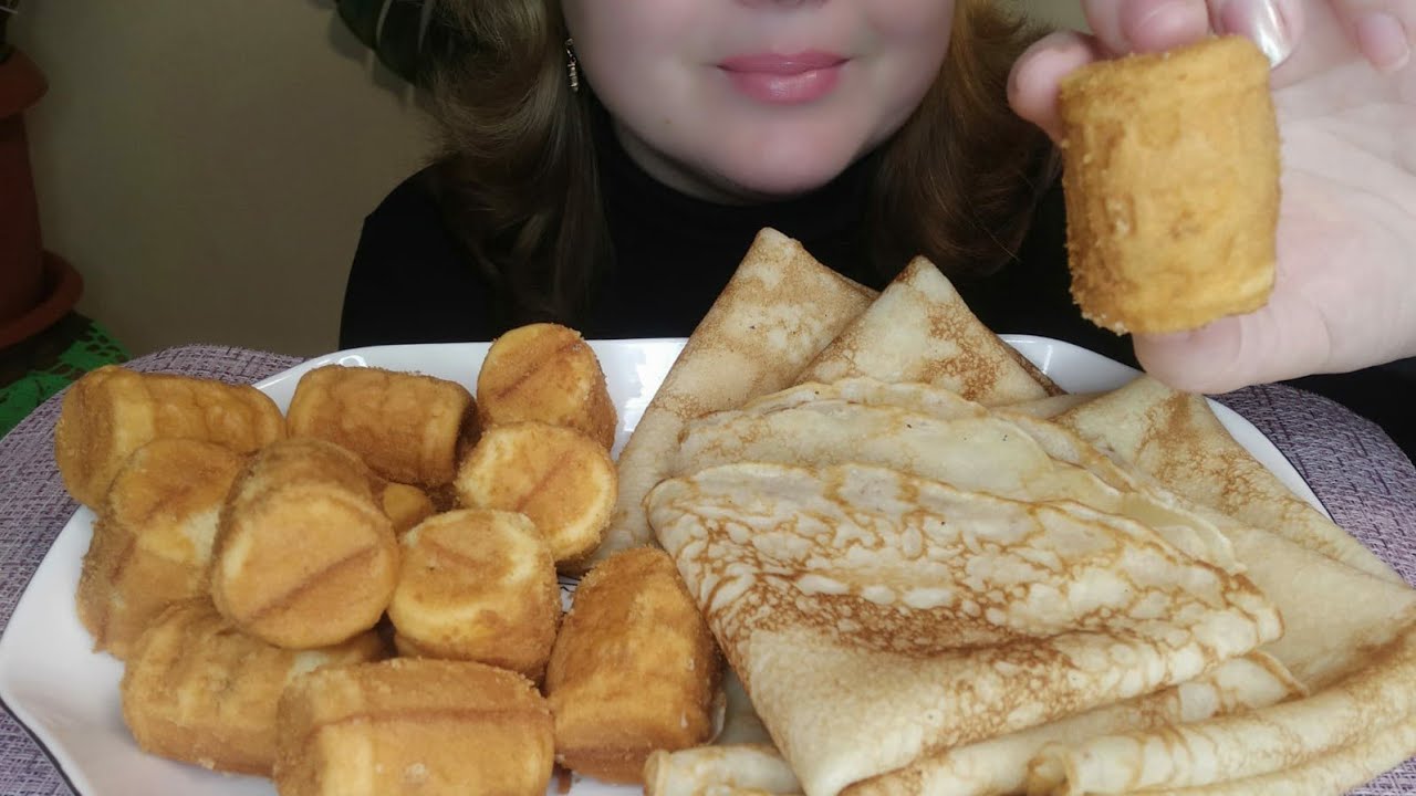 АСМР Блины со сгущенкой/ASMR Pancakes with condensed milk/Food Sounds/Mukbang