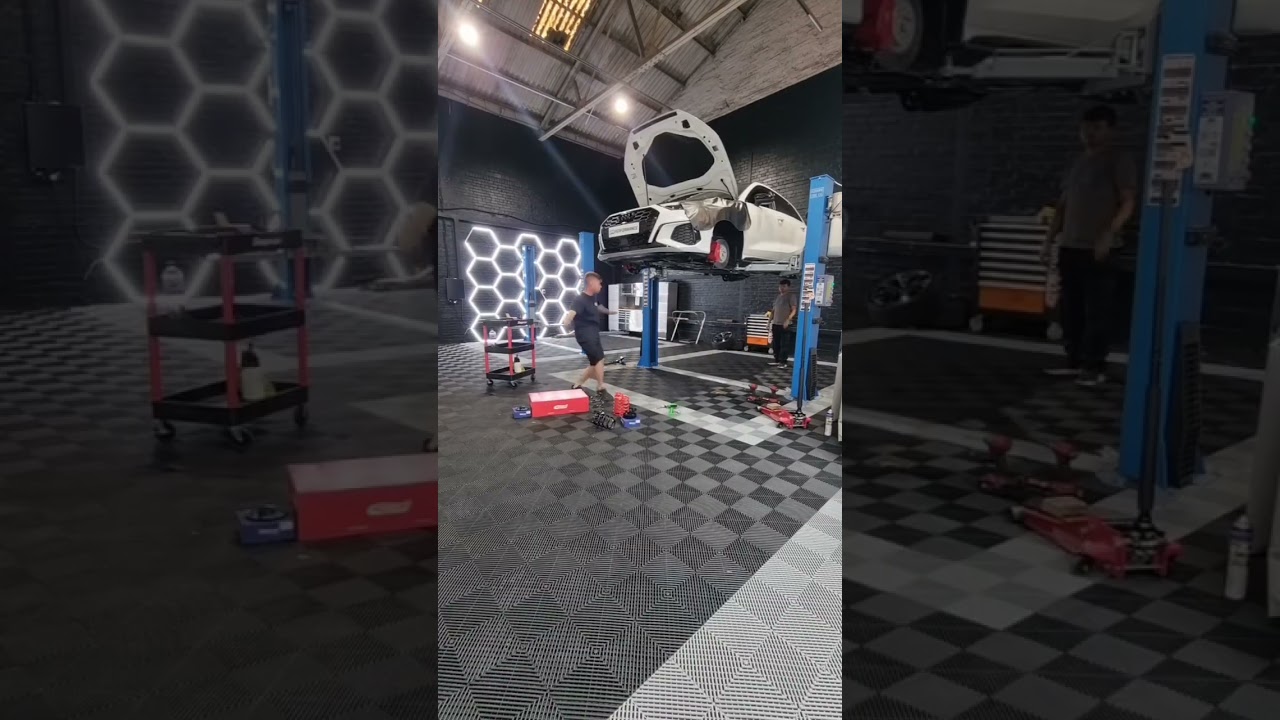Workshop Flooring | Mechanics Garage | PPF Car Wrapping Studio | Modular | Garage Goals UK Flooring