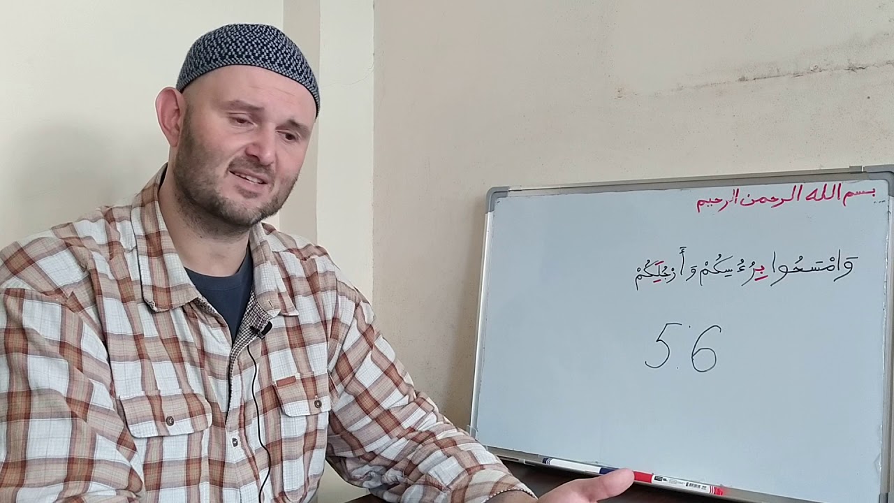 Çılpaq ayağa məsh çəkmək olar?