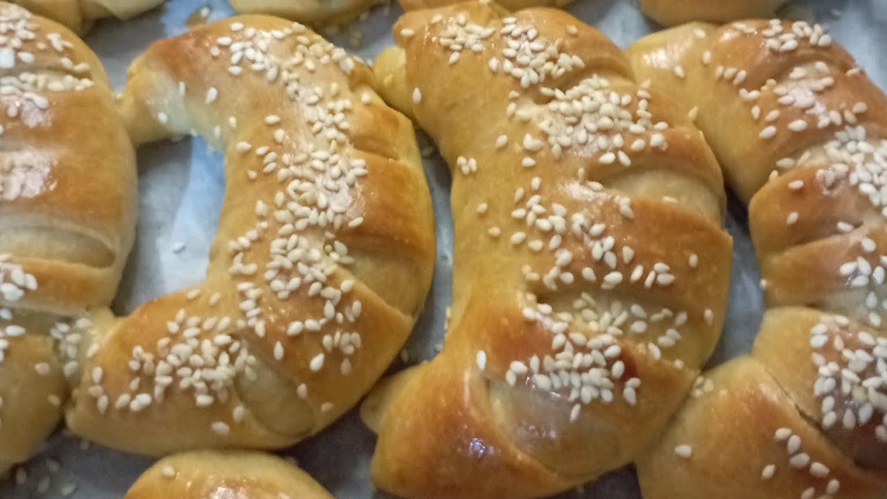 Σπιτικά τυροψωμάκια!! Πεντανόστιμα και αφράτα!!