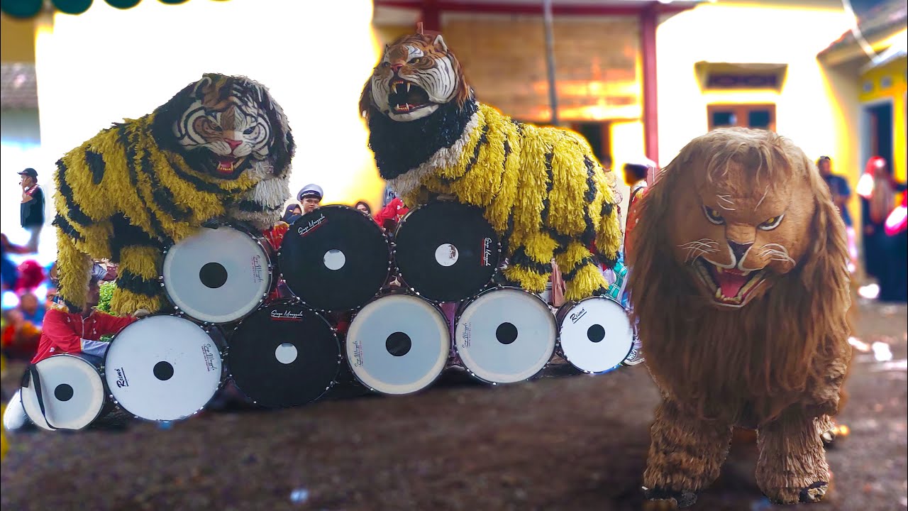 KIRAB CAN MACANAN DAN DRUMBAND SINGO MANGGALA DI SUKOKERTO SUKOWONO FULL Video