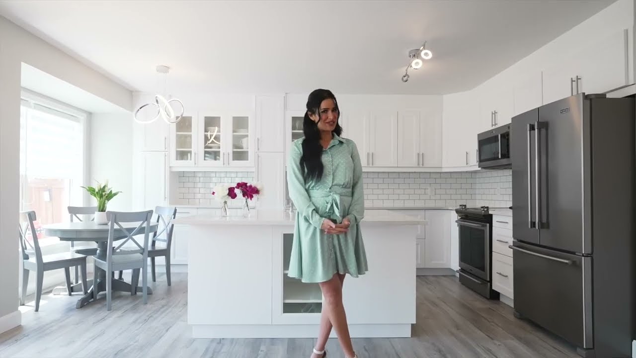 15 LONGSPUR WAY Cambridge, Ontario N1T 2K3 - Katrina & Pascal Real Estate